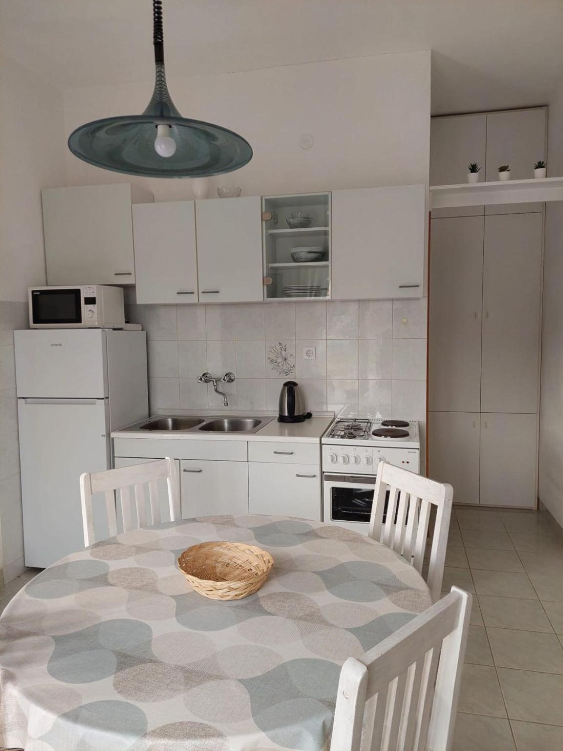 Apartments Pavao Постира Экстерьер фото